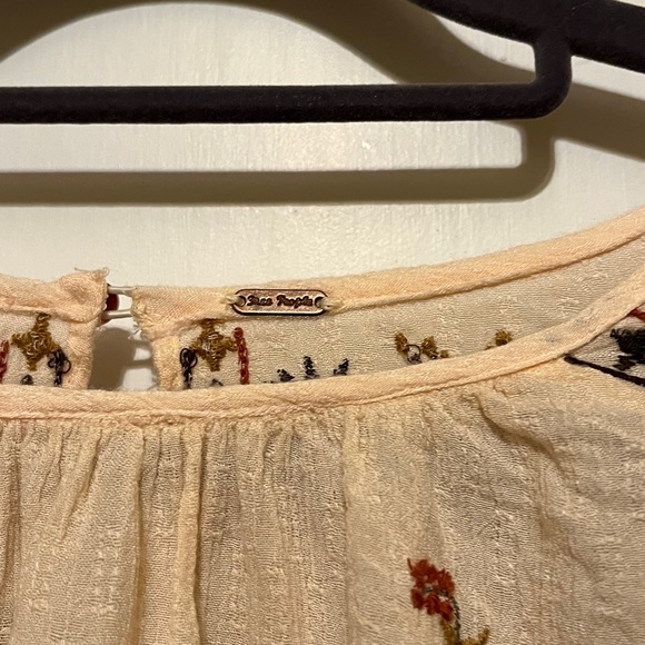 Free People top! - Picture 2 of 2